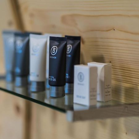 ホテル Glamp Royal ビャウィ・ドゥナイェツ エクステリア 写真